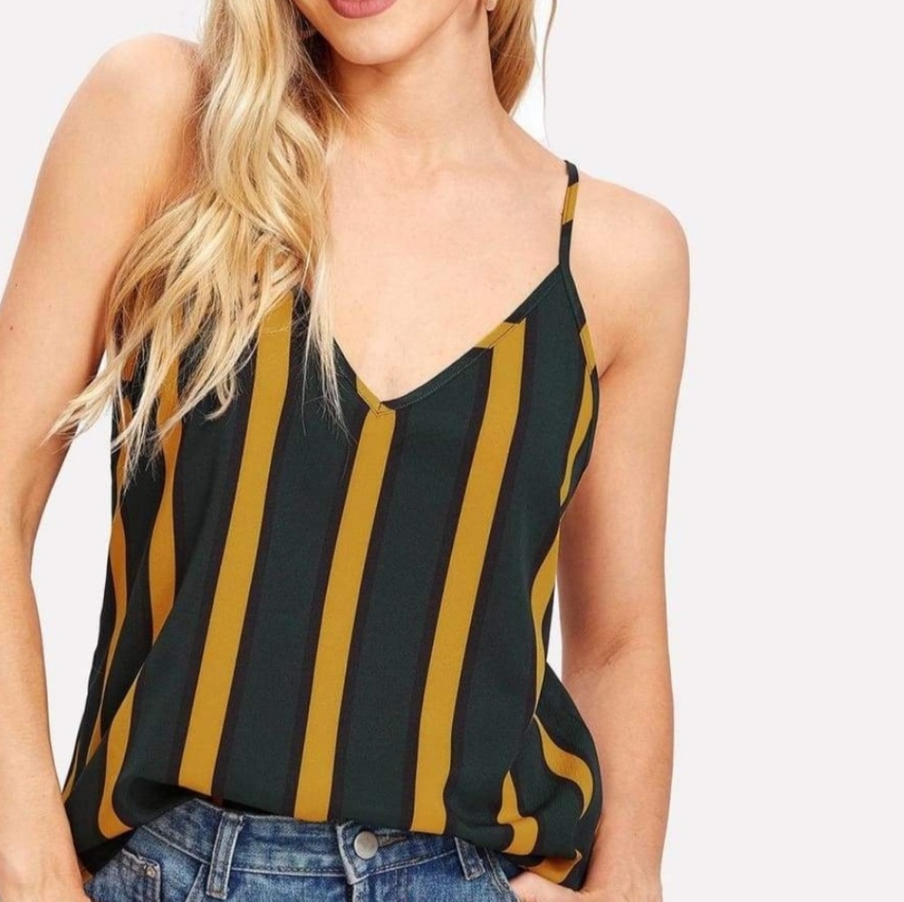 V Neck Striped Cami Crop Top - Picture 3 of 8